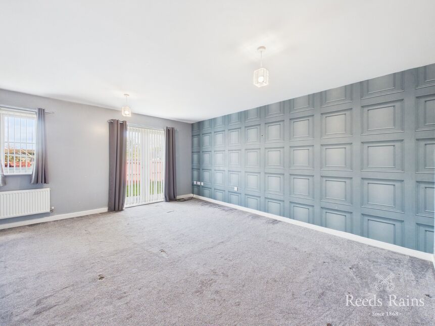 Lounge / Dining Room