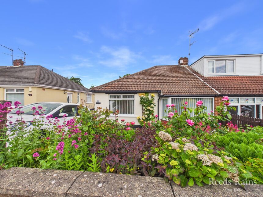 Main image of 2 bedroom Semi Detached Bungalow for sale, Greens Grove, Stockton-on-Tees, Durham, TS18