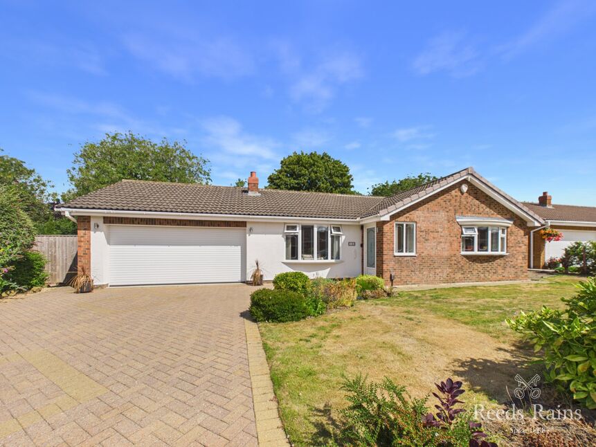 Main image of 3 bedroom Detached Bungalow for sale, Mortain Close, Yarm, TS15