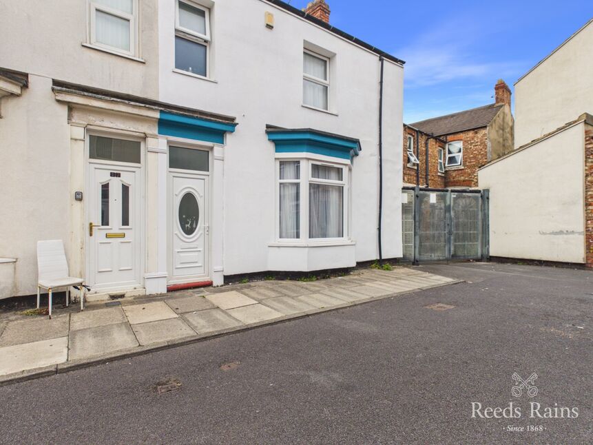 Main image of 2 bedroom End Terrace House for sale, Craggs Street, Stockton-on-Tees, Durham, TS19