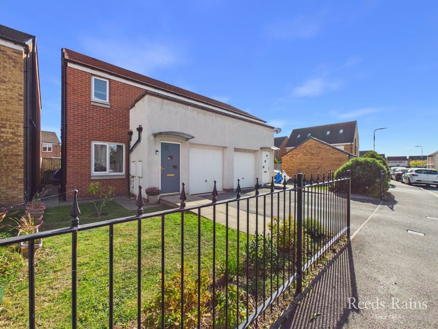 Main image of 3 bedroom Semi Detached House for sale, Greatham Avenue, Stockton-on-Tees, Durham, TS18