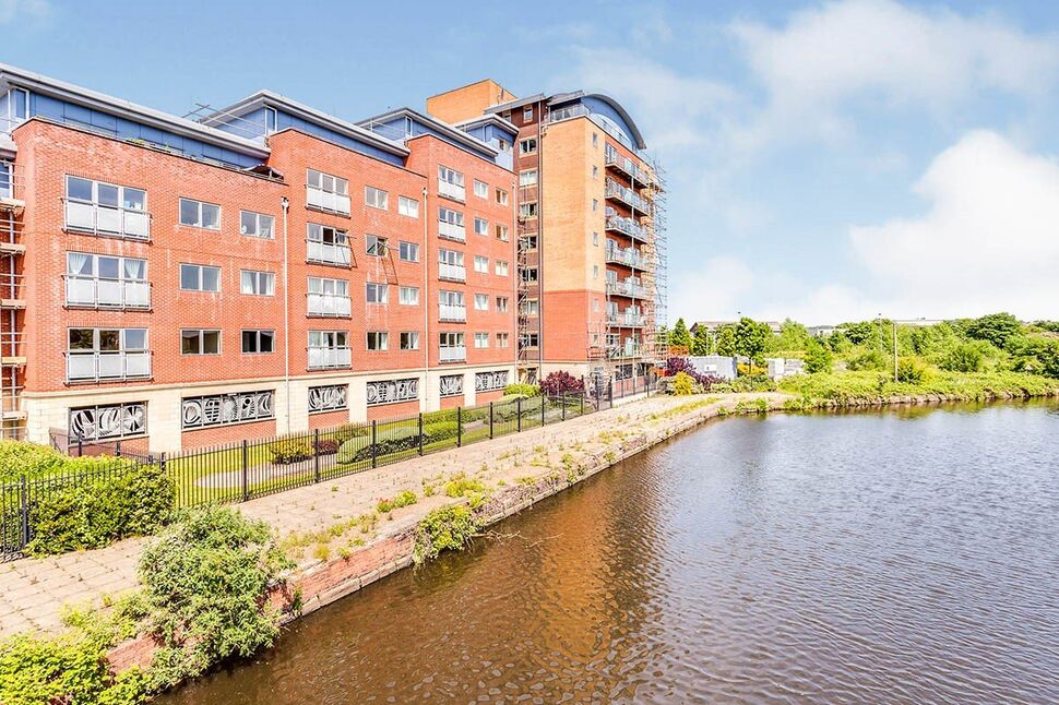 Main image of 2 bedroom  Flat to rent, Chantry Waters Waterside Way, Wakefield, West Yorkshire, WF1