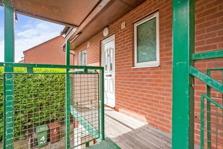 Park Lodge Court, 1 bedroom  Flat to rent, £600 pcm