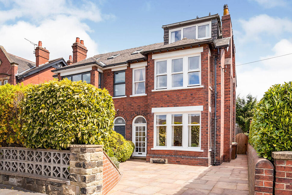 Main image of 4 bedroom Semi Detached House for sale, Bradford Road, Wakefield, West Yorkshire, WF1