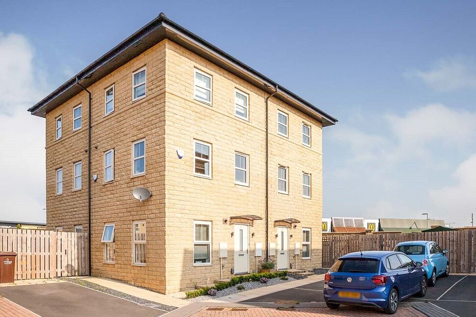 Main image of 2 bedroom Semi Detached House to rent, Cawood Close, Wakefield, West Yorkshire, WF1