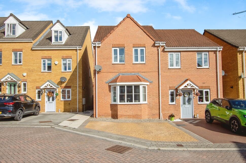 Main image of 3 bedroom Semi Detached House for sale, Springfield Close, Lofthouse, West Yorkshire, WF3
