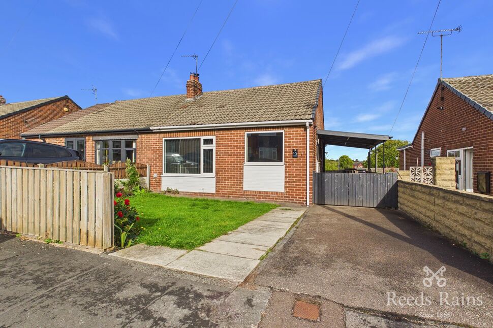 Main image of 2 bedroom Semi Detached Bungalow to rent, Lyndale Grove, Normanton, West Yorkshire, WF6