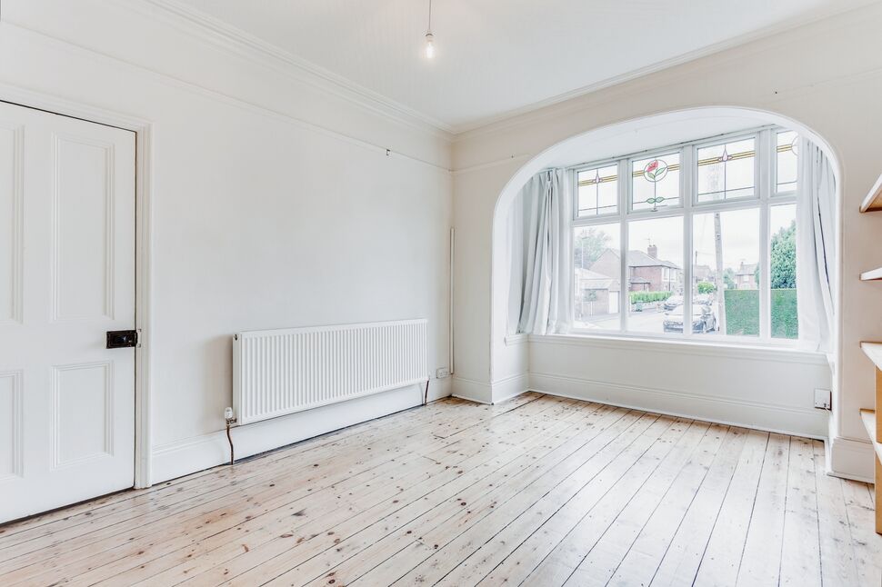 4 bedroom Mid Terrace House to rent, Cotton Street, Wakefield, WF2 £