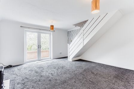 Winmarith Court, 3 bedroom Semi Detached House to rent, £900 pcm