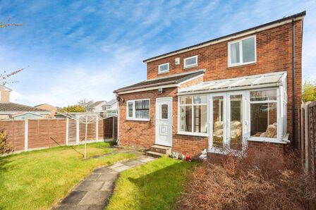 Redruth Drive, 3 bedroom Detached House for sale, £240,000