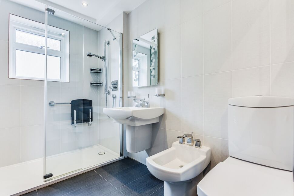 4 bedroom Detached House for sale, Sandal Grange Gardens, Wakefield, WF2 £675,000