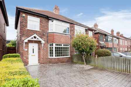 Estate Agents Wakefield, West Yorkshire | Reeds Rains