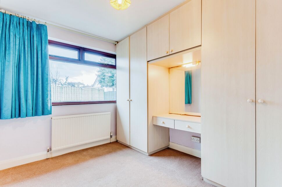 2 bedroom Detached House for sale, Lindale Lane, Kirkhamgate, WF2 £