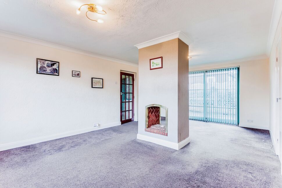 2 bedroom Detached House for sale, Lindale Lane, Kirkhamgate, WF2 £400,000