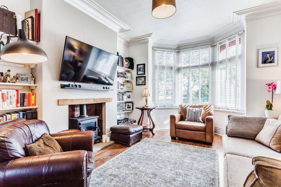 3 bedroom Mid Terrace House for sale, Agbrigg Road, Wakefield, WF1 £