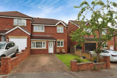 Danella Crescent, 3 bedroom Semi Detached House for sale, £315,000