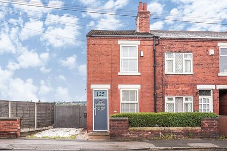 Batley Road, 2 bedroom End Terrace House for sale, &pound;155,000
