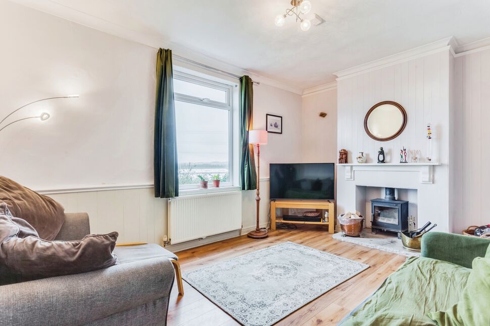 2 bedroom Mid Terrace House for sale, Bottom Boat Road, Stanley, WF3 £175,000