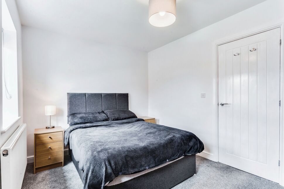 2 bedroom End Terrace House for sale, Elizabeth Court, Wakefield, WF2