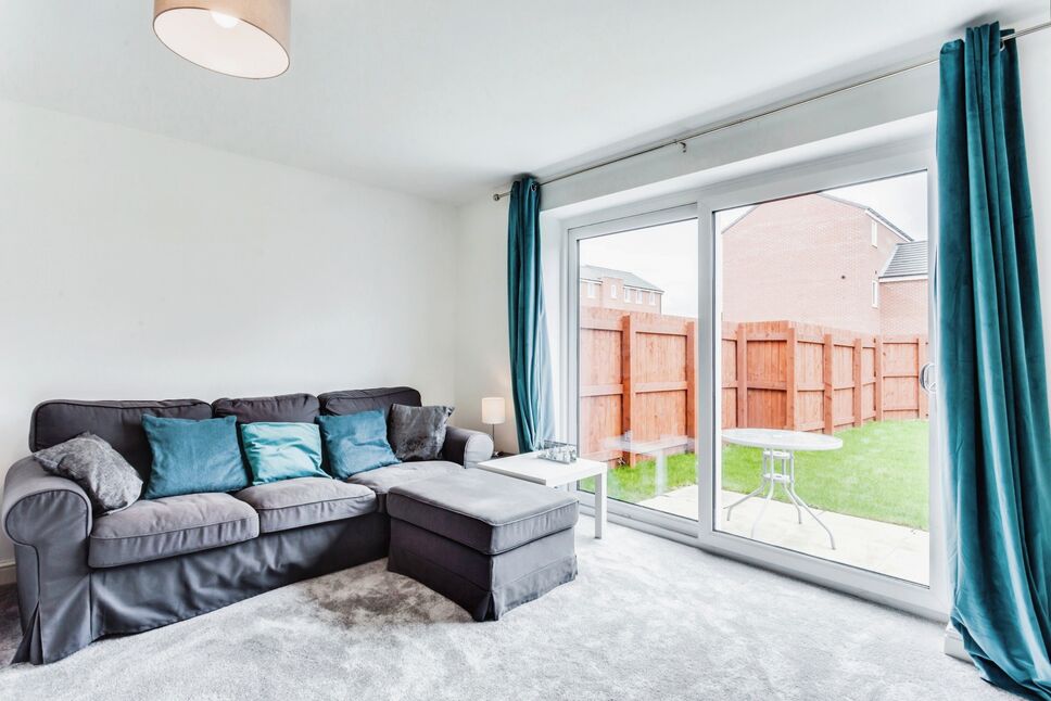 2 bedroom End Terrace House for sale, Elizabeth Court, Wakefield, WF2