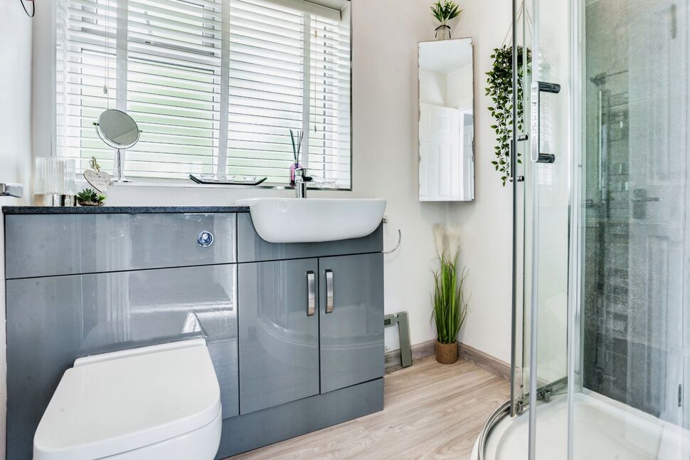 3 bedroom Semi Detached House for sale, Hall Park Avenue, Crofton, WF4