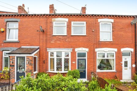 1 bedroom Mid Terrace House for sale