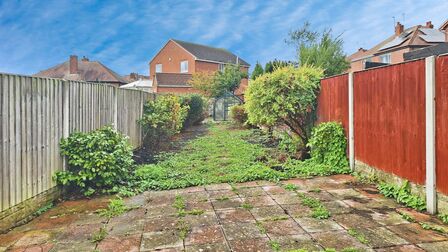 3 bedroom End Terrace House for sale