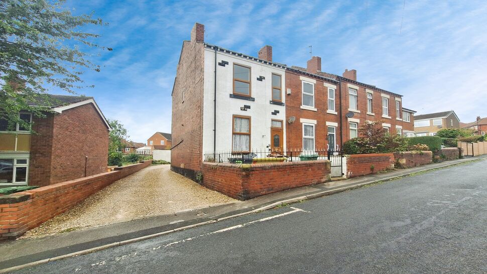 Main image of 3 bedroom End Terrace House for sale, Bolus Lane, Wakefield, West Yorkshire, WF1