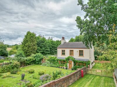 Doncaster Road, 4 bedroom Detached House for sale, £635,000
