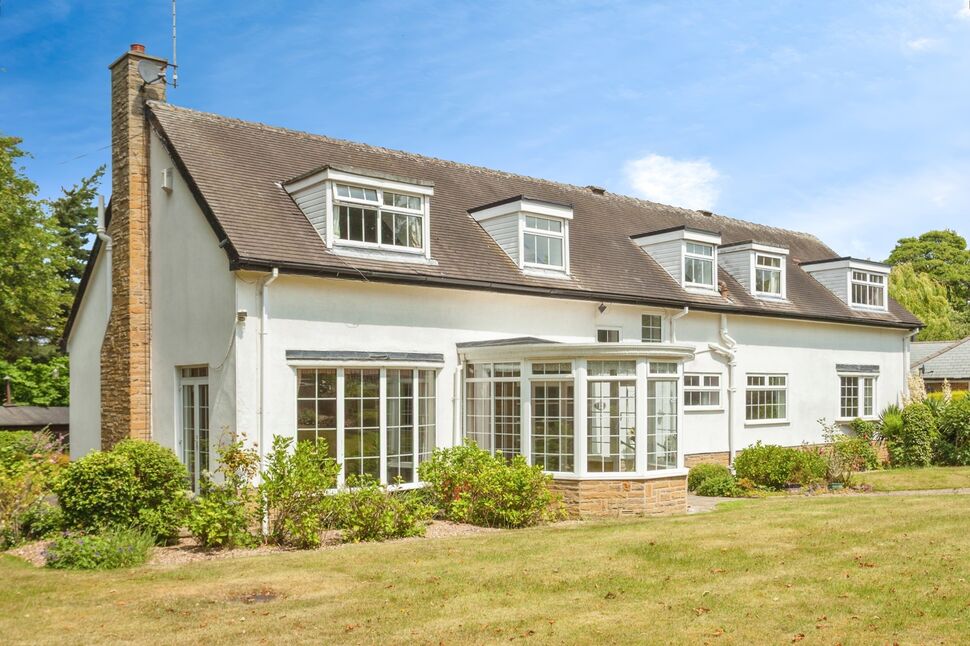Main image of 4 bedroom Detached House for sale, Woodthorpe Park Drive, Wakefield, West Yorkshire, WF2