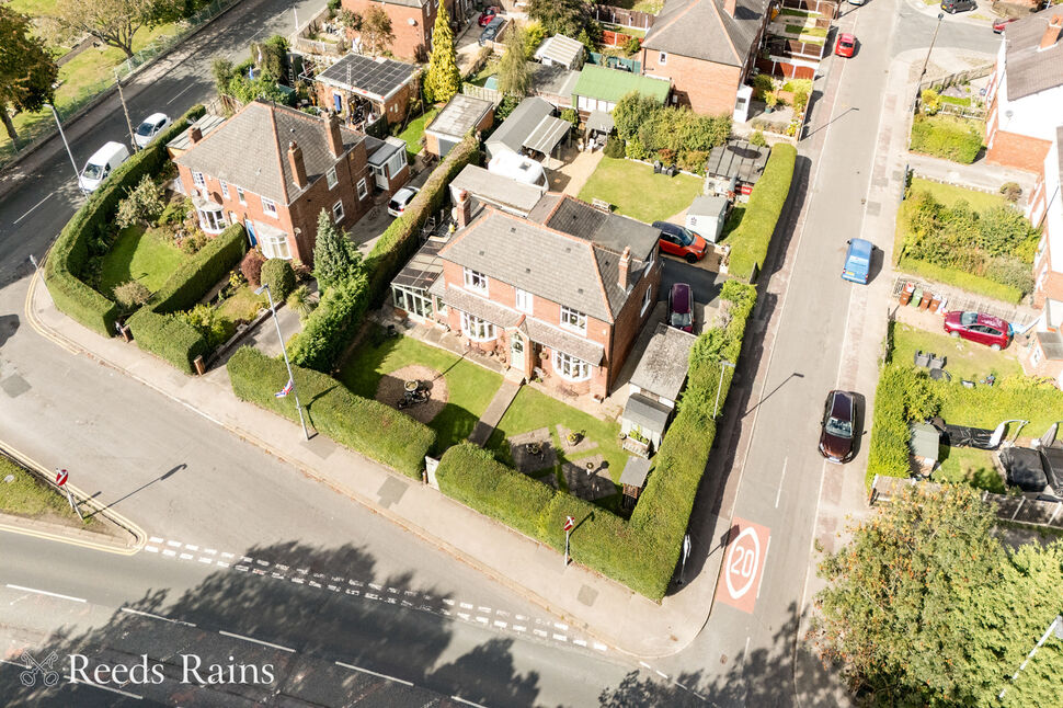 Main image of 4 bedroom Detached House for sale, Weeland Road, Sharlston Common, West Yorkshire, WF4