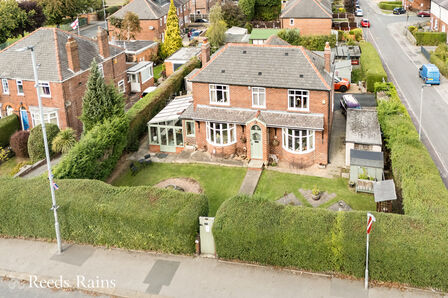 Weeland Road, 4 bedroom Detached House for sale, £400,000
