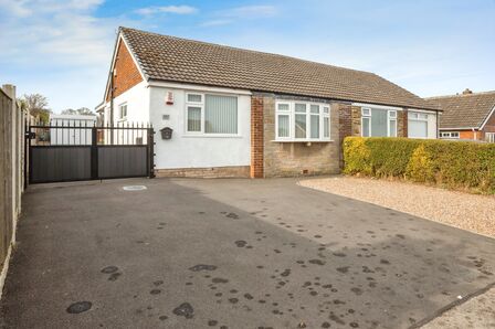 3 bedroom Semi Detached Bungalow for sale