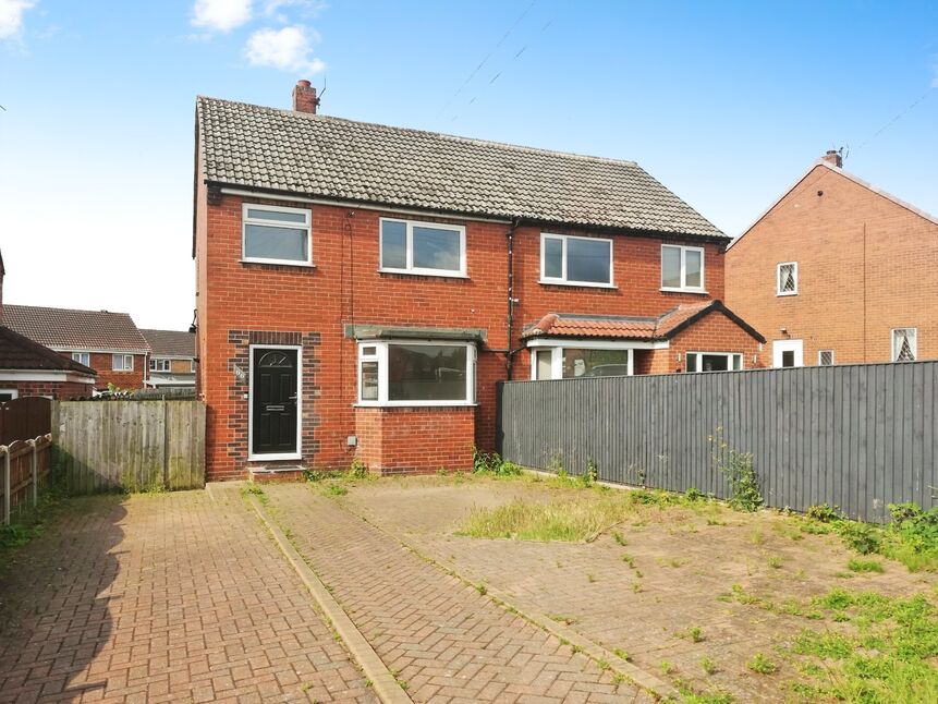 Main image of 3 bedroom Semi Detached House to rent, Birch Grove, Castleford, West Yorkshire, WF10