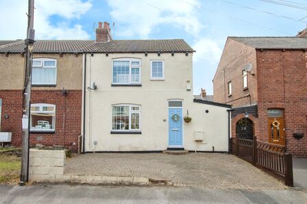 3 bedroom End Terrace House for sale