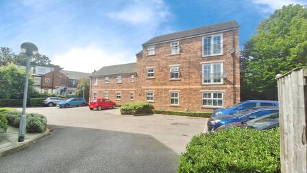2 bedroom  Flat for sale