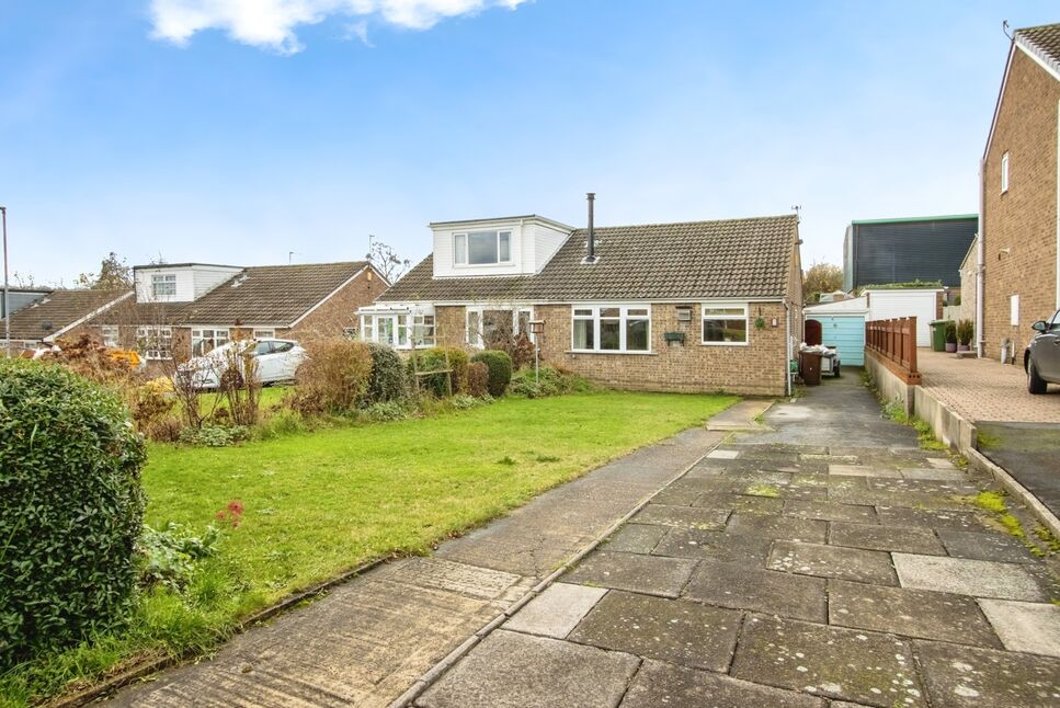Main image of 2 bedroom Semi Detached Bungalow for sale, Haveroid Way, Crigglestone, West Yorkshire, WF4
