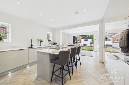 Cotton Street, 3 bedroom Semi Detached House for sale, &pound;290,000