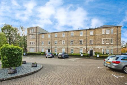 2 bedroom  Flat for sale