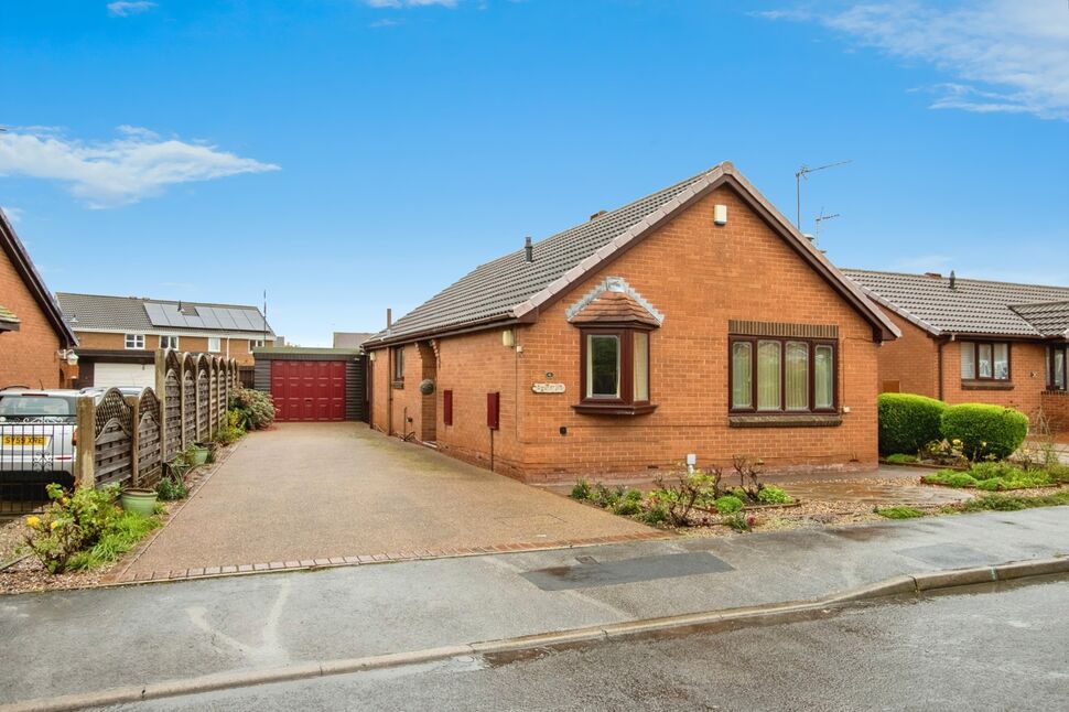Main image of 3 bedroom Detached Bungalow for sale, Bransdale Close, Normanton, West Yorkshire, WF6