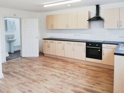 Balne Lane, 1 bedroom  Flat to rent, £875 pcm