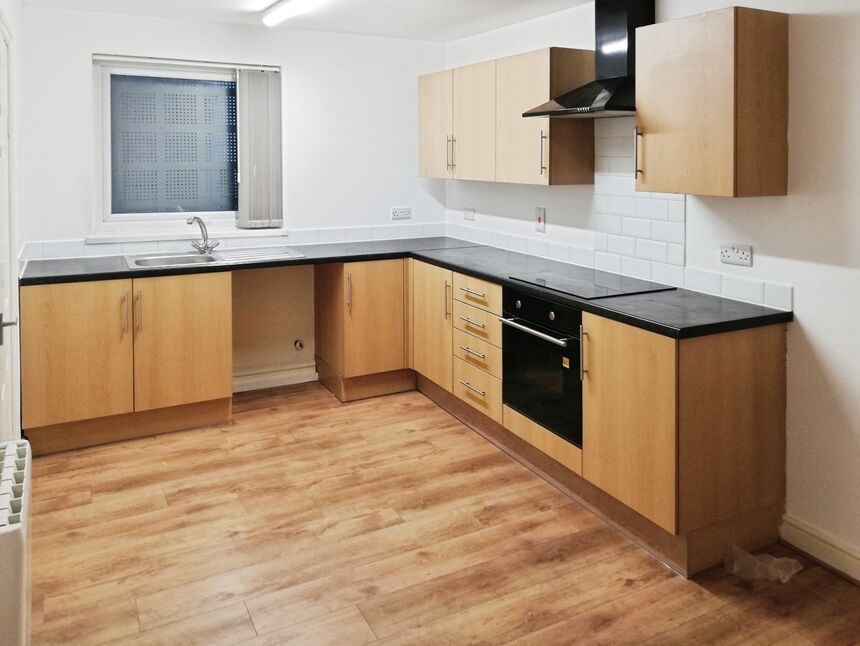 Main image of 1 bedroom Flat to rent, Balne Lane, Wakefield, West Yorkshire, WF2
