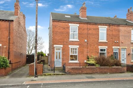 4 bedroom End Terrace House for sale