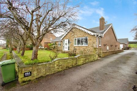A The Green, 6 bedroom Detached Bungalow for sale, &pound;600,000