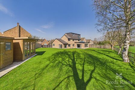 Wingate Croft, 5 bedroom Detached House for sale, &pound;895,000