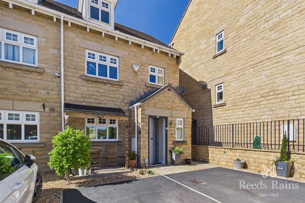 Main image of 3 bedroom Mid Terrace House for sale, Spring Hill, Woolley Grange, West Yorkshire, S75