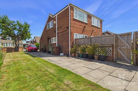 3 bedroom Semi Detached Bungalow for sale