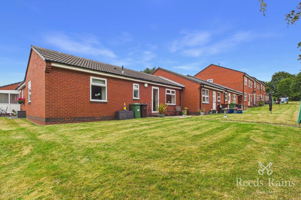 Main image of 2 bedroom End Terrace Bungalow for sale, Holly Court, Outwood, West Yorkshire, WF1