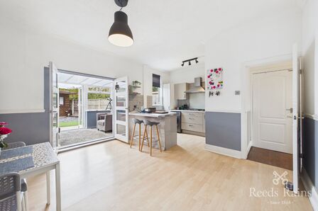 Poplar Street, 4 bedroom Semi Detached House for sale, &pound;300,000