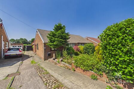 3 bedroom Semi Detached Bungalow for sale